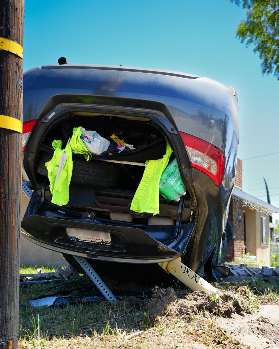 UPSIDE DOWN

@SBPD_CHIEF

#SBPD #StandardofExcellence #Traffic #SBCity #Safetyfirst #SafetyTip