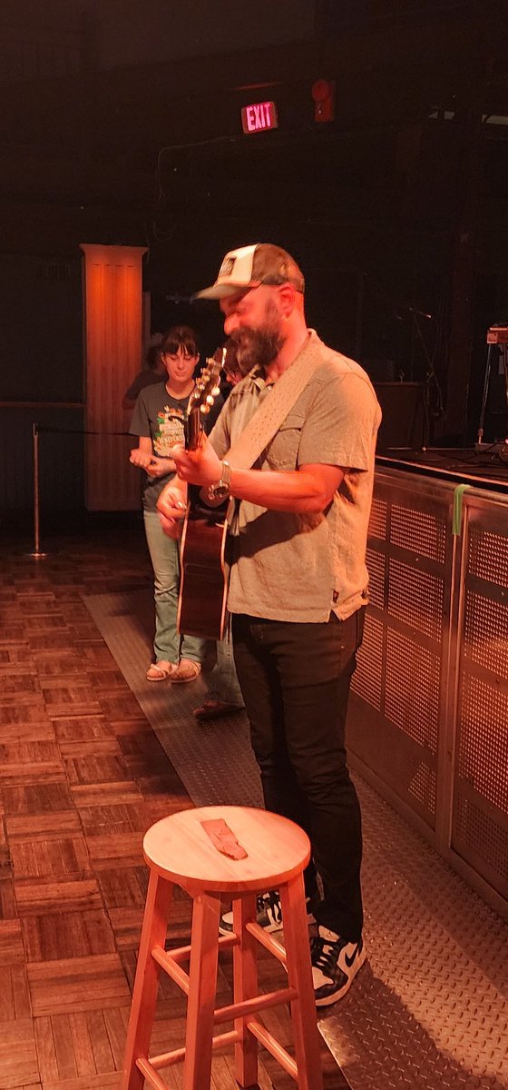 Thank you <a href="/RadioKirsten/">Kirsten Radio Margaritaville</a> and <a href="/radiomville/">RadioMargaritaville</a> for introducing <a href="/roodlemom/">Lisa Sanders</a> and I to <a href="/drewholcomb/">Drew Holcomb</a> 's life changing music. Truly a gifted musician full of boundless talent and a generous soul.