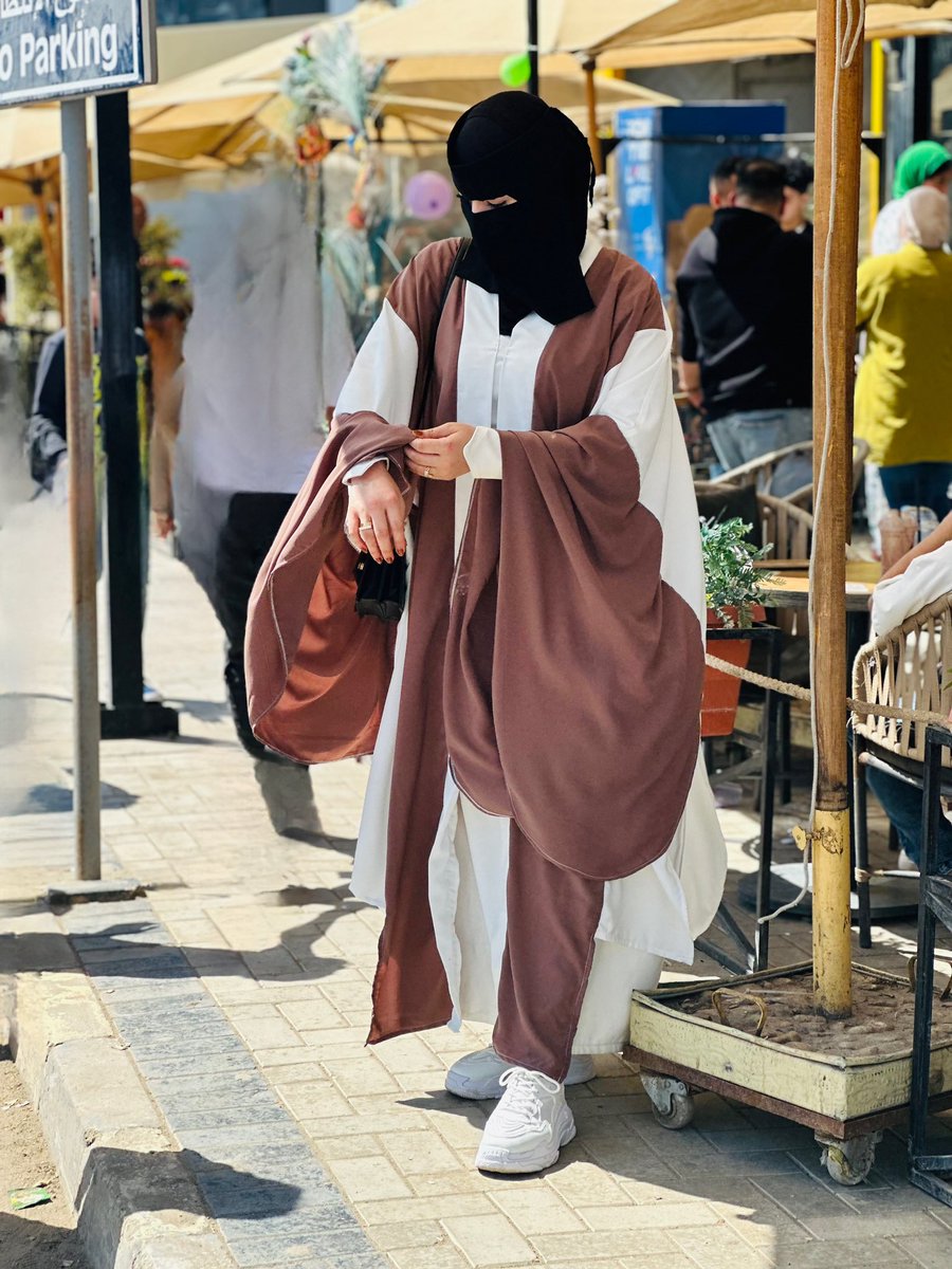 haneeneissa18's tweet photo. ولا مرّة حسَّيت أنيِ عاديّة 
أنا مُميَّزة دائماً وابداً 🦋🤍

 #عيد_سعيد #عيد_مبارك #عيد_الفطر https://t.co/7dSciAwuHz