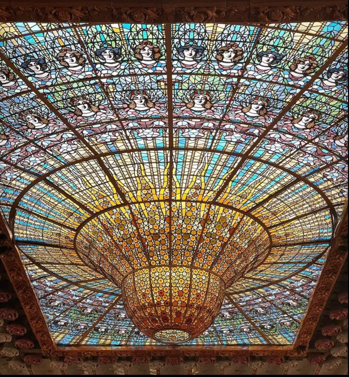 Gorgeous Art Nouveau.

Palau de la Música Catalana