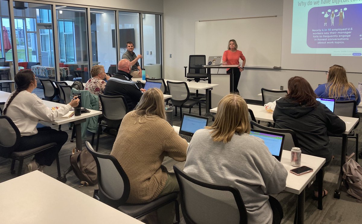 6:00 CPPP 20 and CPPP 21 PD session. Thanks to Carrie Hardin &amp; Andrew Haws from Lee’s Summit, Brian Schultz from Independence and Joe Tucker &amp; Kelsey Martin from Blue Springs. #ucmoedlead #UCMTeachRed