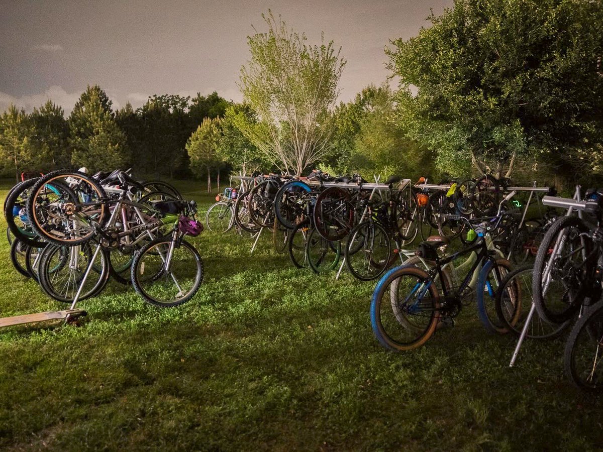 We parked a few bikes this past weekend — over 100 at @buffalobayou’s Night Light and more than 70 at @HermannPark’s Kite Fest — proving once (no, twice) again that people will bike places, especially when 🚙 parking is scarce and secure 🚲 parking is available.