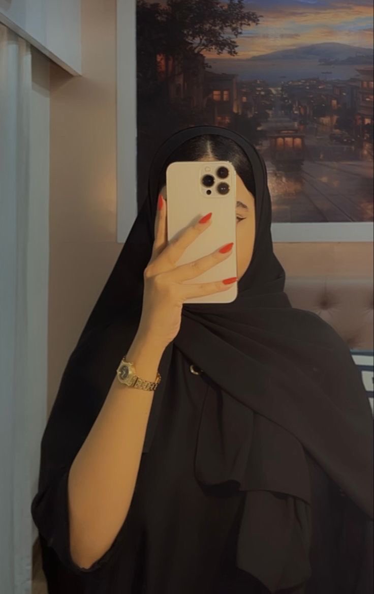 نسيت اصور كشخة العيد 💅

عادي اخليكم تشوفون كشخة الليل ؟ ☺️🫶