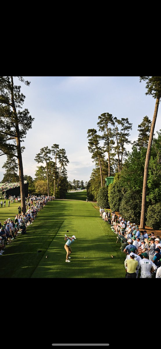 Hey siri……. Play the masters theme music #themasters #heartherors