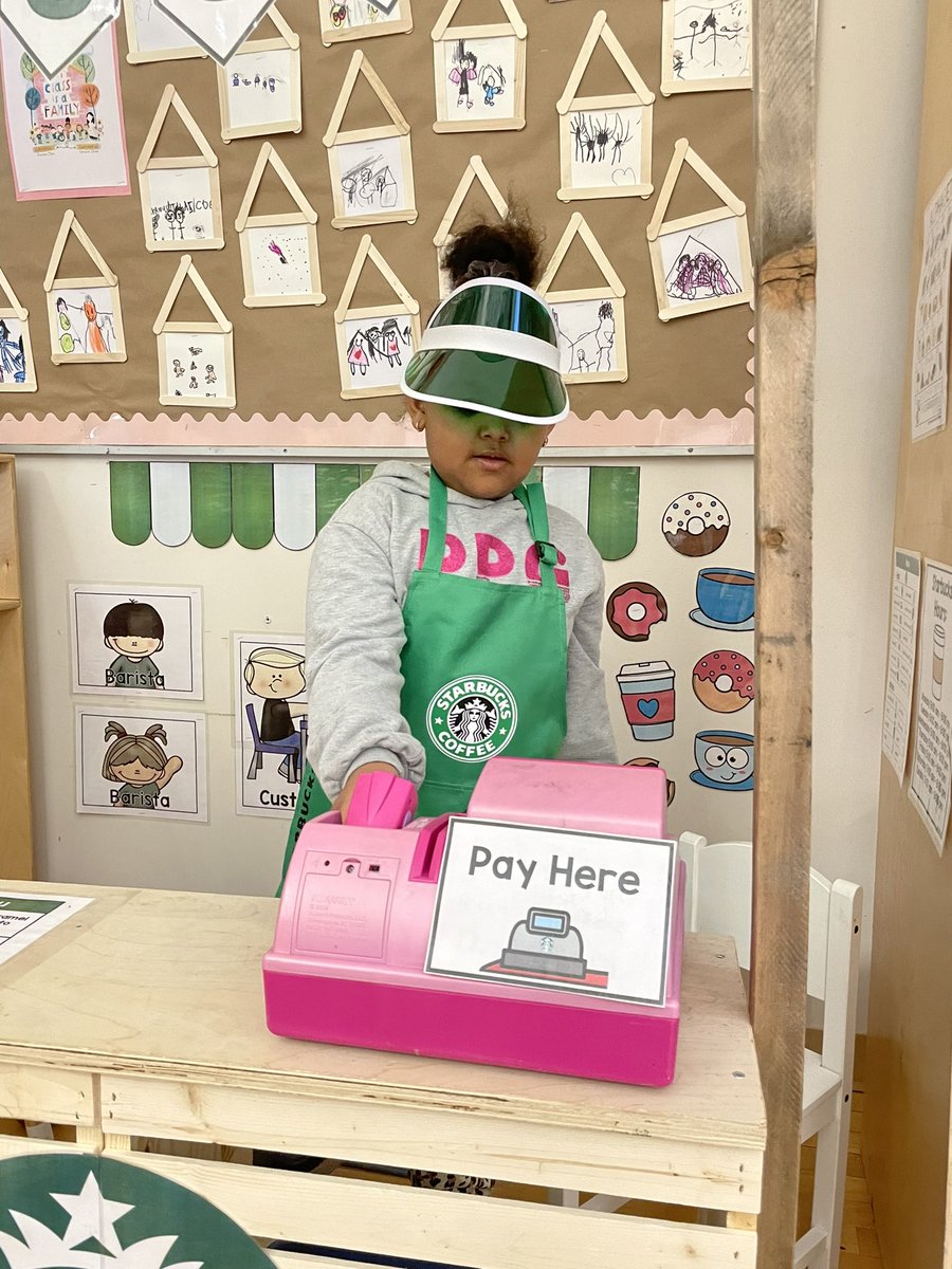 Starbucks is open and ready for business! #Kindergarten @DrClarkSchool @FMPSD @FMPSDEarlyLearn