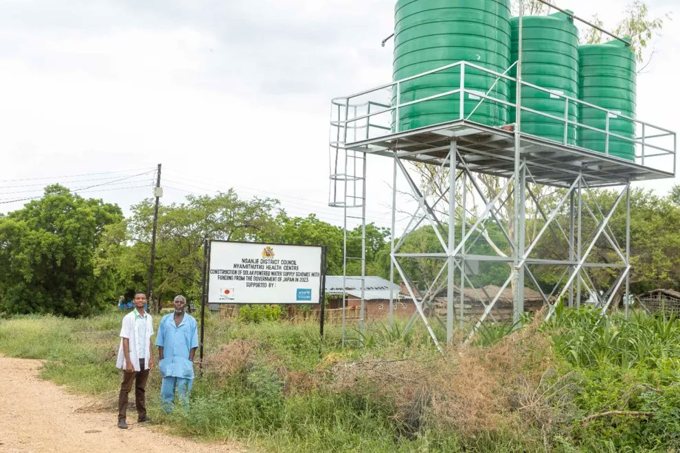 “We lacked safe water and guardians spent much time looking for water instead of caring for patients,” - Biton Mpwahiwa, health worker at Nyamithutu Health Centre in Nsanje, which now has clean water supply, thanks to cholera response support from #Japan: shorturl.at/knuKL