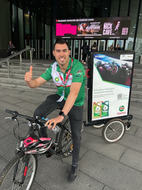 STTAdvertising's tweet image. Thanks for saying hello to our riders today and stopping for a quick photo @thomasrandle49
#legend.
STT Advertising Bike Boards  #TheAustralianAutomotiveAftermarketExpo

#ooh #STTadvertising #VIC #signage #advertising #marketing #news #events #mcec