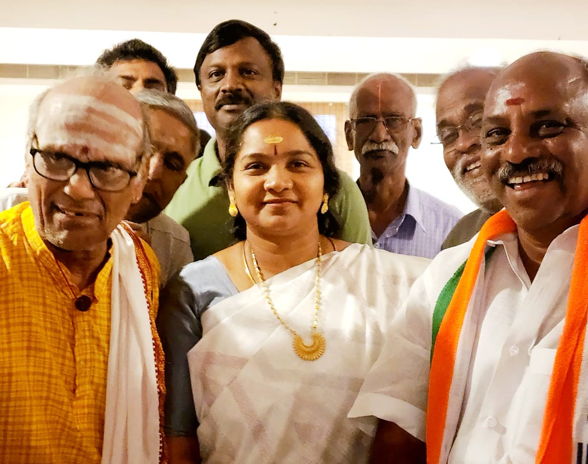 Visalmama's tweet photo. #Elections24 #TamilNadu  Campaigned  in Iyappanthangal for V N  Venugopal, TMC(M), NDA candidate for Sriperumpudur for #MeendumModi.  Till 2026, no rest for BJP karyakartas.  @GKVasanMp @annamalai_k @narendramodi @AmitShah @JPNadda @BJP4TamilNadu @ajayacharya @anandgurumurthy https://t.co/HRhQLib9AT