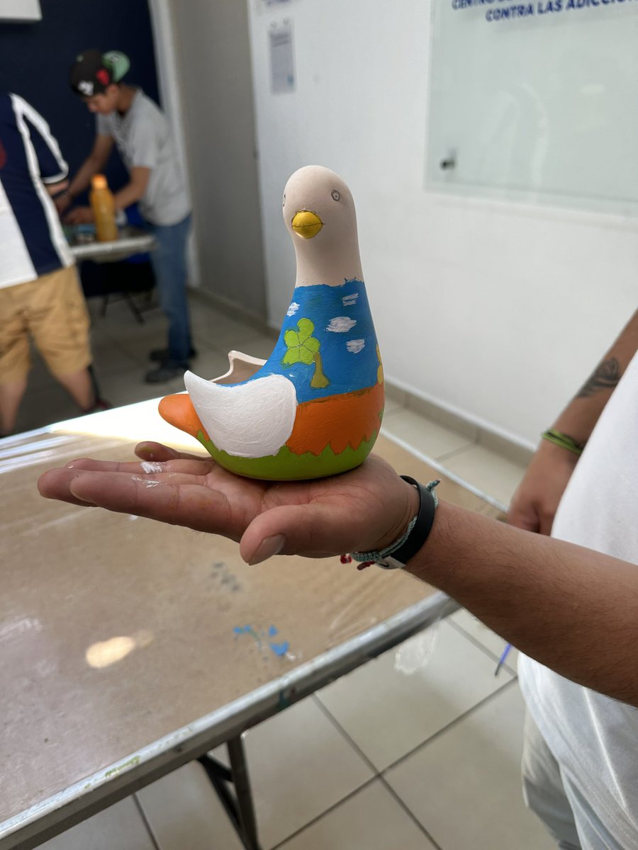 Peace Begins with a Smile…
Smiles Through Art worked with adolescents  and adults with different conditions at CRIA Rehabilitation Center, they  painted colorful Ceramic Doves  with the  theme of “Peace”. 
#peace #arts #artsinhealth #dove #mentalhealthmatters #art #ceramics