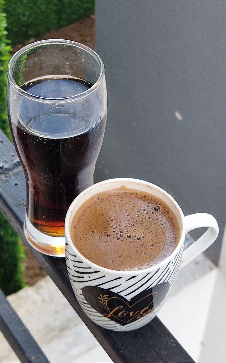 Dobro jutro na lajnu! ... Ajde s mene na kafu bate... UltRa UltrA jaku kao i uvek...👋☕☕😎👻☕🥰🙅🏻‍♂️🙋 #caosvima
