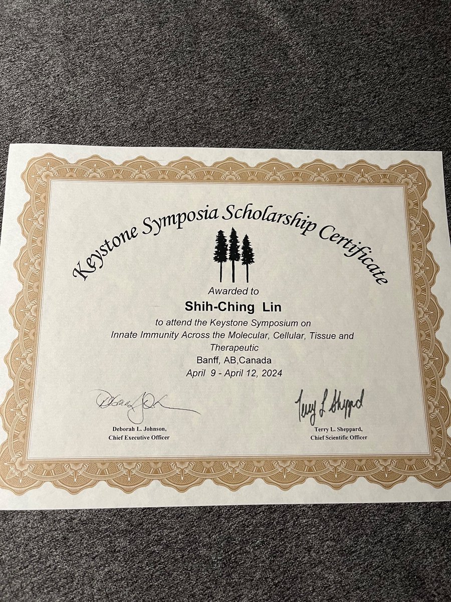 Finish the poster session in my first keystone symposium in Banff! Have a great time networking with outstanding immunologists here. Also my pleasure to get the scholarship from the symposium. <a href="/KeystoneSymp/">Keystone Symposia</a> #innateimmunity