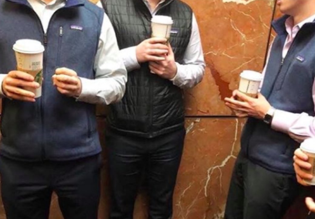 TheSzef's tweet image. Glad my path never lead to this.