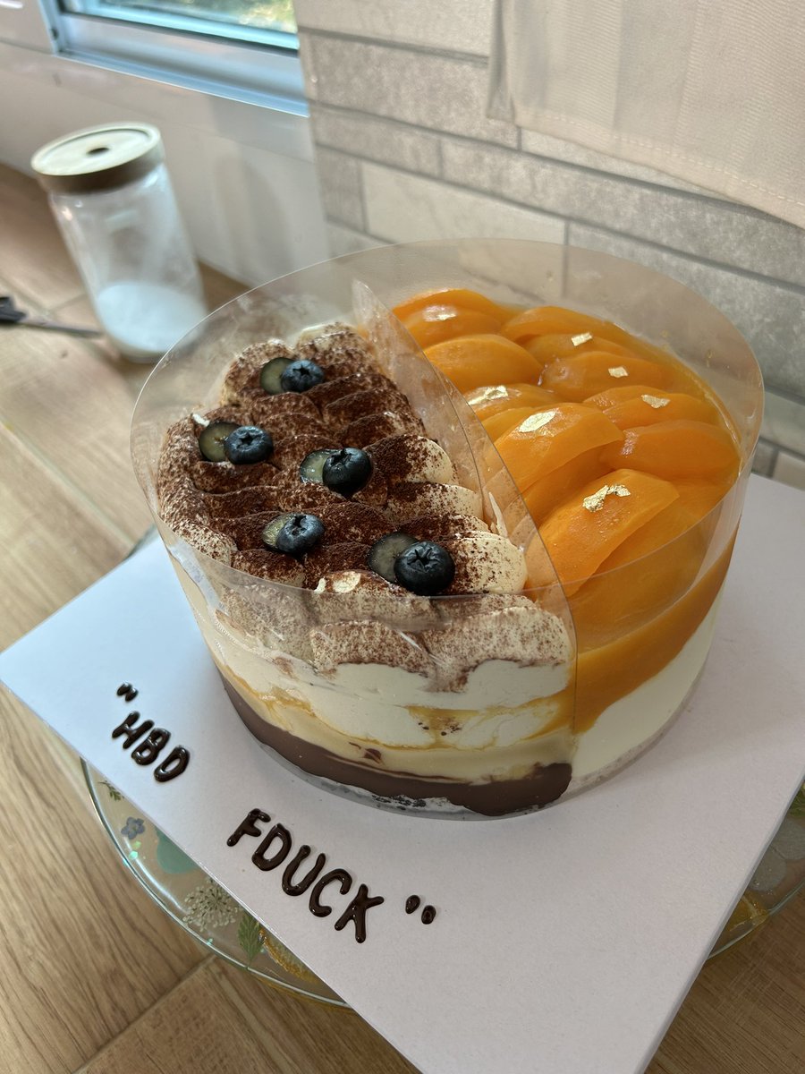 Gentle_Crumb's tweet photo. เปิดจองเค้กวันเกิด ประจำเดือนเมษายนค่ะ 

ขนมทุกชิ้นที่ร้านใช้วิปครีมเเดรี่เเท้ เป็นสูตรโฮมเมดหวานน้อย ทานได้เรื่อยๆ พร้อมผลไม้แบบล้นๆ ✨😆

คนที่อยู่ไกลบ้าน ไกลกับคนในครอบครัว ขนมร้านเราก็สามารถส่งต่างจังหวัดได้ทุกจังหวัดเลยนะคะ 
สนใจติดต่อ line @gentle_crumbs 
#รีวิวเชียงใหม่ https://t.co/eFwSnogvbr