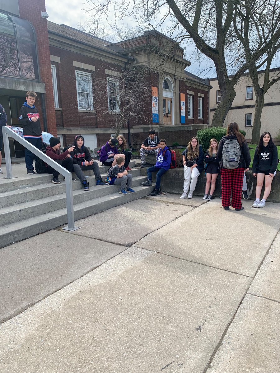 Ms. Pineau (@mspineau) on Twitter photo We had the most amazing day! Grade 7/8 <a href="/ross_dsbn/">⚓️ROSS PUBLIC SCHOOL⚓️</a> had the best time at the <a href="/WellandMuseum/">Welland Museum</a> #localconnection #heritagefair We had the most amazing day! Grade 7/8 <a href="/ross_dsbn/">⚓️ROSS PUBLIC SCHOOL⚓️</a> had the best time at the <a href="/WellandMuseum/">Welland Museum</a> #localconnection #heritagefair