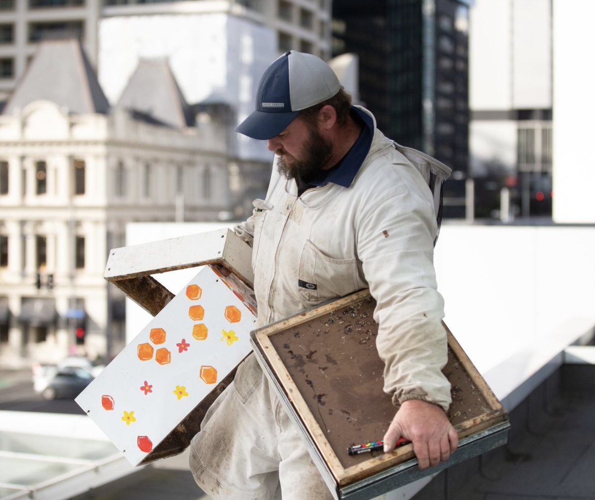 Thanks to BEES UP TOP for the fascinating kōrero &amp; preso on the amazing world &amp; power of 🐝🐝 fascinating!  pics of their work on the top of city centre bldgs raising bees &amp; making honey.
Get a beehive on the top of ur building there's honey involved too
beesuptop.co.nz