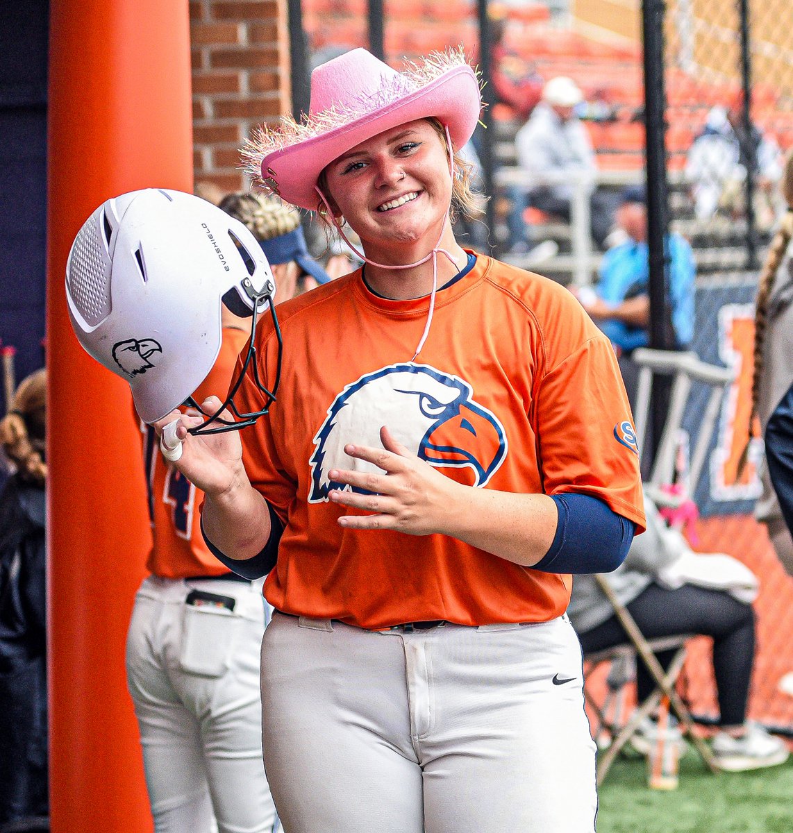 Carson-Newman Athletics (@cn_eagles) on Twitter photo . <a href="/cnsball/">Carson-Newman Softball</a> battled through illness and clobbered three home runs at Tusculum to match the single season home run record with 49 in a split with the Pioneers.
<a href="/macauleybailey/">macauley bailey</a>, <a href="/brookematy/">brooke</a> and <a href="/BrooklynLucero/">Brooklyn Lucero</a> all went yard.
📋cneagles.com/x/y7ed9 . <a href="/cnsball/">Carson-Newman Softball</a> battled through illness and clobbered three home runs at Tusculum to match the single season home run record with 49 in a split with the Pioneers.
<a href="/macauleybailey/">macauley bailey</a>, <a href="/brookematy/">brooke</a> and <a href="/BrooklynLucero/">Brooklyn Lucero</a> all went yard.
📋cneagles.com/x/y7ed9