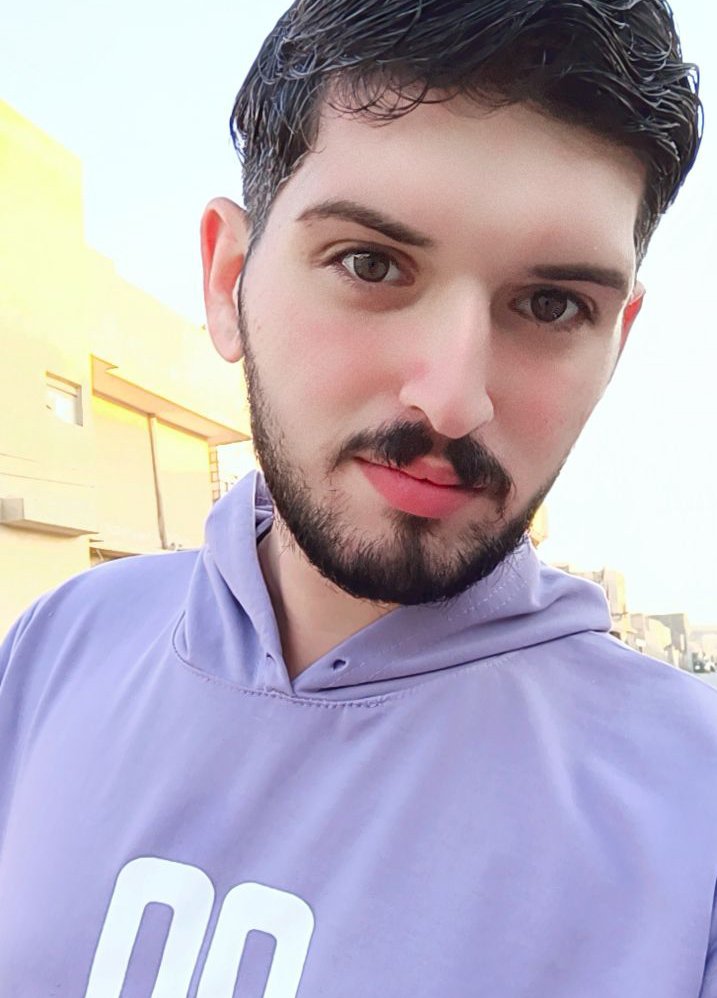 x.com/l5_ioi?t=ERtAa…