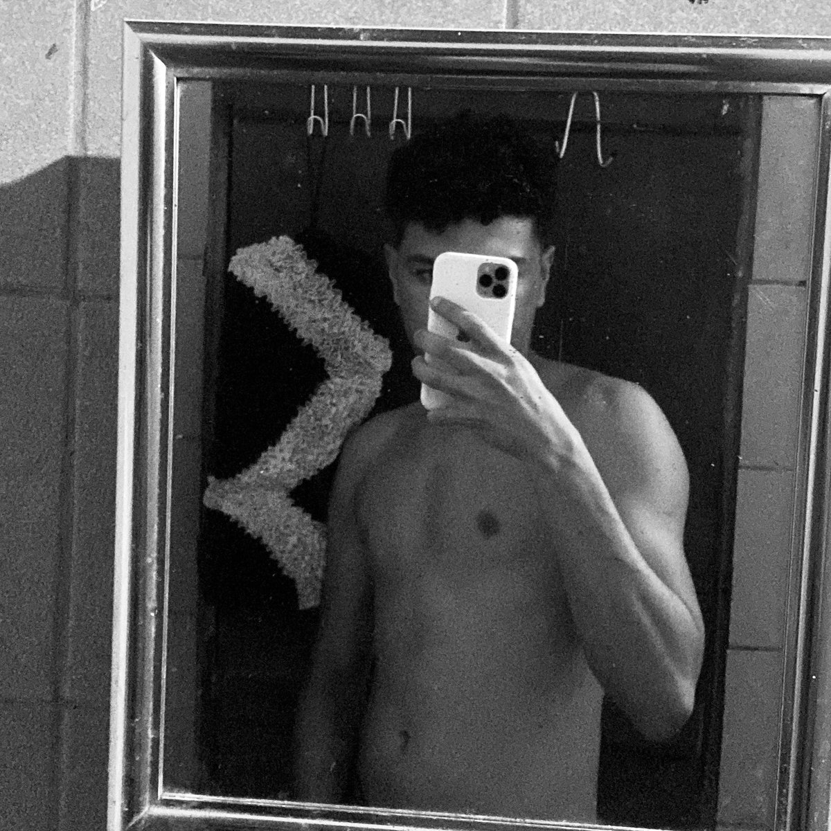 LohanHiago's tweet photo. o melhor pump https://t.co/hdxmgJxAsa