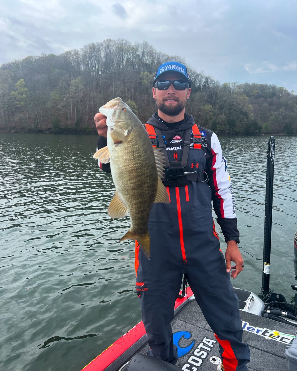 Dale Hollow is LOADED with bass! Had a great day and sitting in 4th place. 😎 🎣 #dalehollow #smallmouth #tennessee