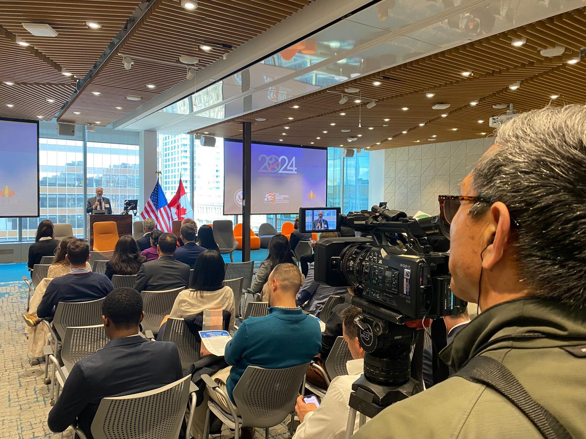 “There is an enormous opportunity for Canadian companies to expand into the United States, and we are eager to explore ways to help,” U.S. Consul General Jim DeHart told the audience @MicrosoftVan headquarters during the annual SelectUSA event. Learn more about future…