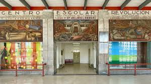 📢Madres y padres del alumnado del histórico "Centro Escolar Revolución" Av. Arcos de Belén 82 Col. Doctores <a href="/AlcCuauhtemocMx/">Alcaldía Cuauhtémoc</a> exigen a <a href="/educacionCDMX/">Esperanza Garcia</a> <a href="/SEP_mx/">SEP México</a> y <a href="/CFEmx/">CFEmx</a> gestionen lo necesario para que se reanuden clases de 🏊🏿 para 1000 👧🏿🧒🏿 que llevan casi todo el ciclo sin alberca