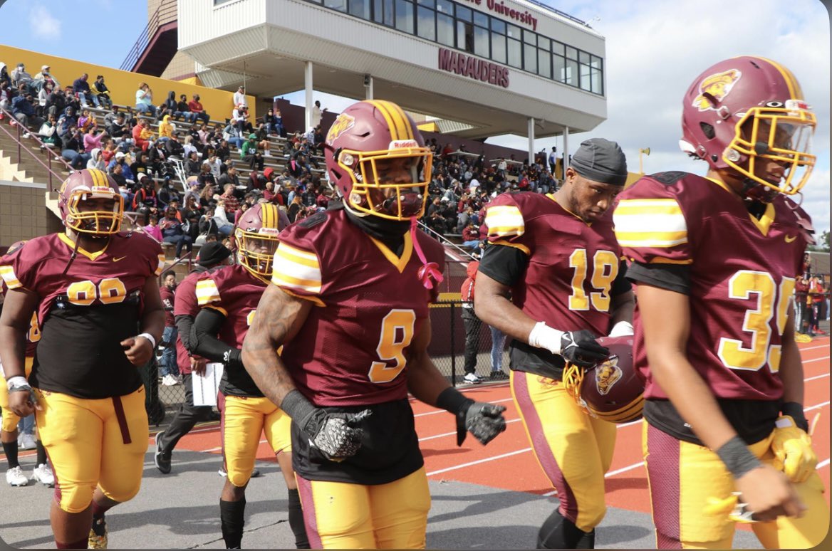 After a great conversation with @Coach_Harp412, I am blessed to receive my first offer from Central State University!!!! 🔥🔥 #AGTG