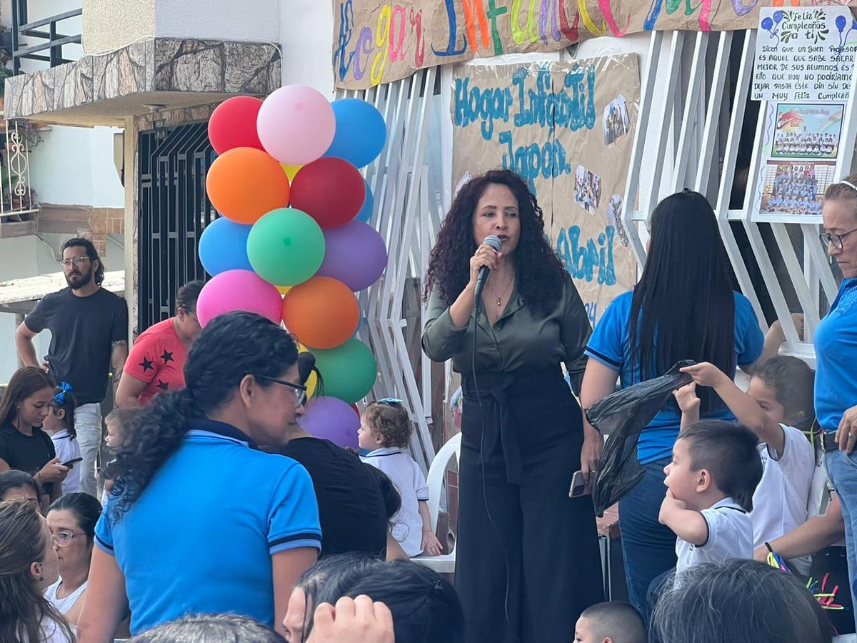 clauserna2's tweet photo. @ICBFColombia, en #Risaralda hoy esta de fiesta,  celebramos en el Municipio de #Dosquebras, los 40 años del Hogar Infantil Japón, gracias Directora Consuelo y Asociación  de Padres de Familia, por toda su labor reflejada en la evolución y permanecia de un excelente servicio. https://t.co/7zqm3Mr4Vn