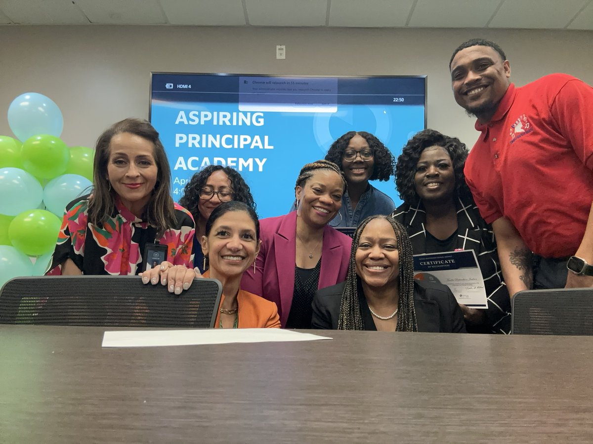 Congratulations to our 23-24 Aspiring Principals Cohort! We are excited about your next journey! #amazinggroupofleaders #LeadershipDevelopment #LeadershipMatters @SpringISD @SpringISD_Super #believeinSpring #unstoppable