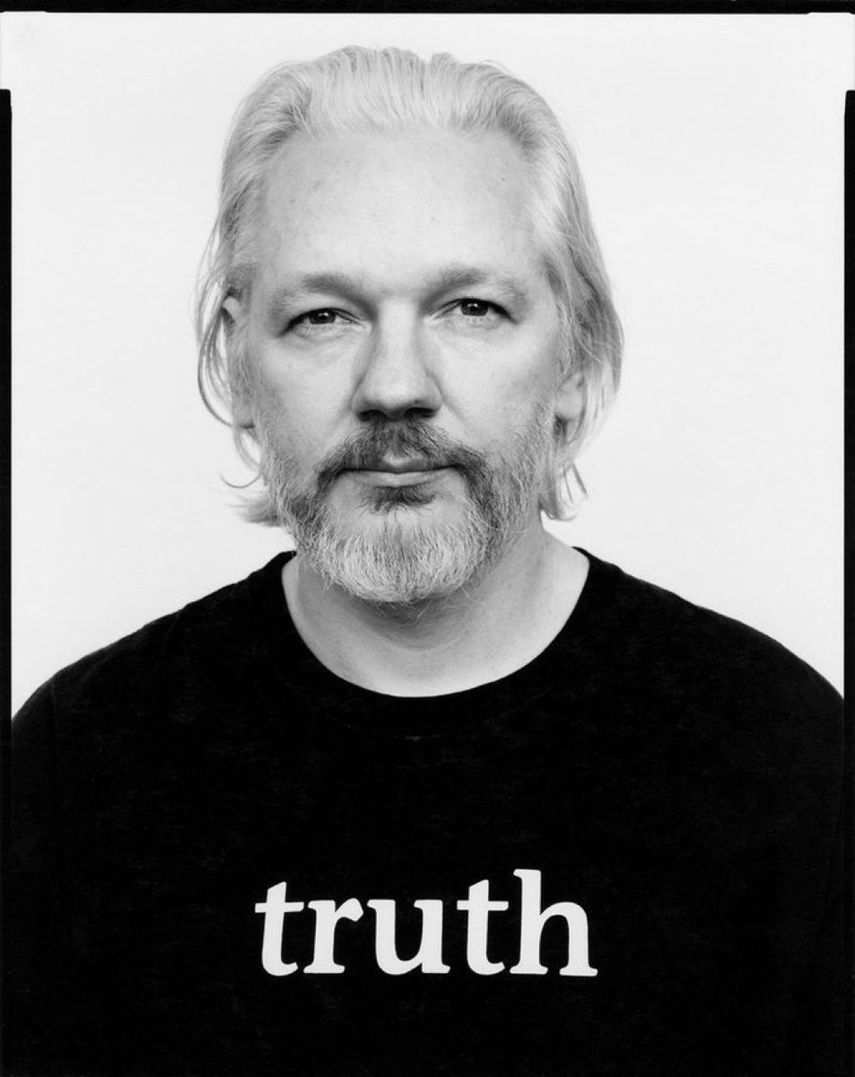 Tomorrow Julian will have spent five years in Belmarsh high security prison.

#FreeAssangeNOW
#Assange5YearsInBelmarsh