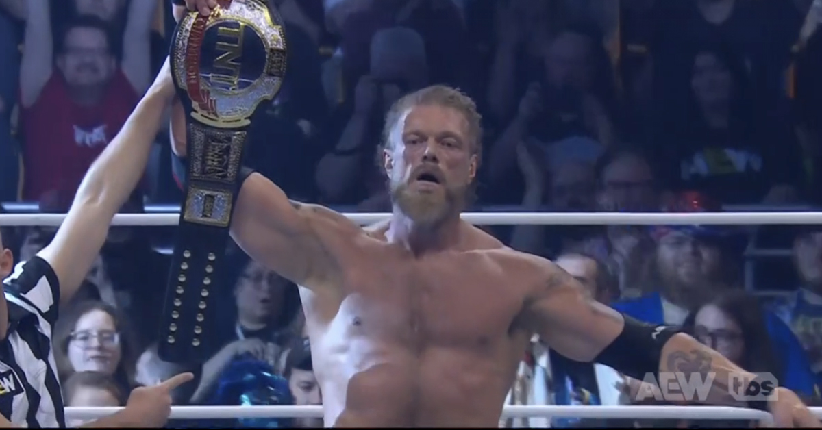 #AEW's #AdamCopeland Takes Down Penta El Zero Miedo to Retain TNT Title on #AEWDynamite - comicbook.com/wwe/news/aews-…