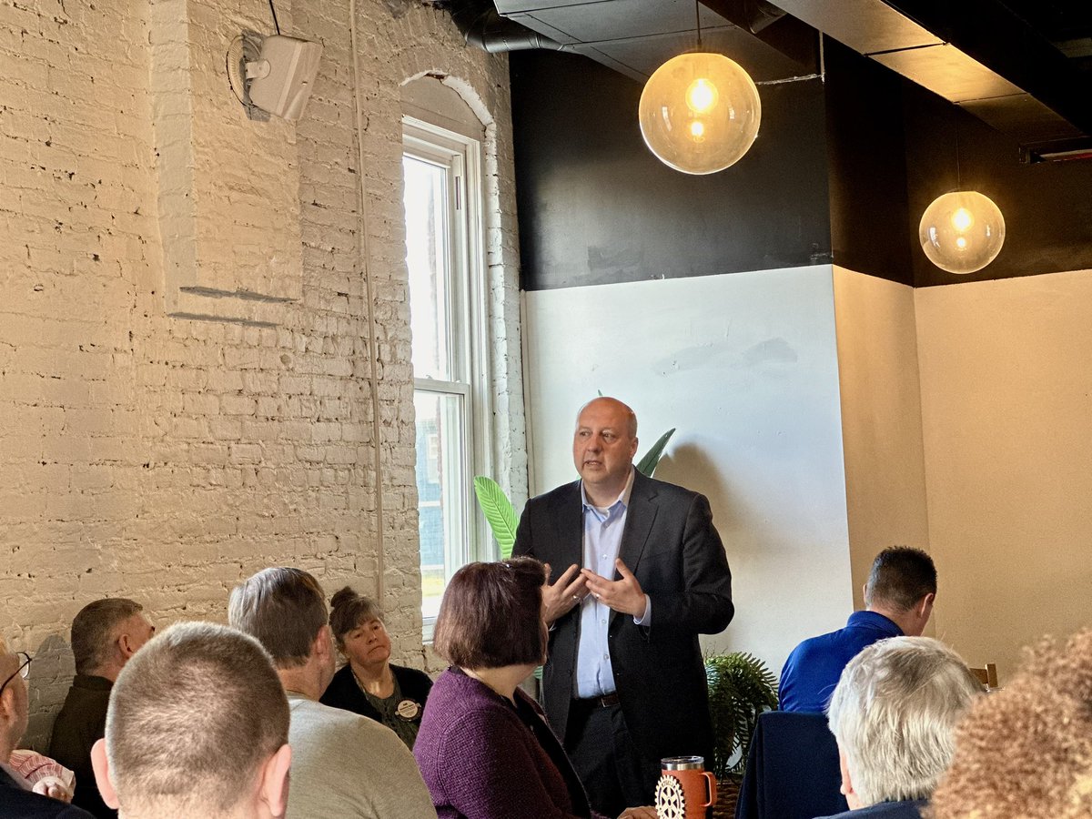 CurtisHertelJr's tweet photo. This morning, I had the pleasure of speaking with the Eaton Rapids Rotary Club! https://t.co/uvmAca5P6e