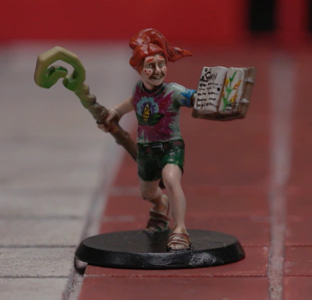 owleanders's tweet photo. ohhh the buddy mini looks just like the freshman year kristen mini . ohhhhhhh the parallels https://t.co/jYm7eLQnXV