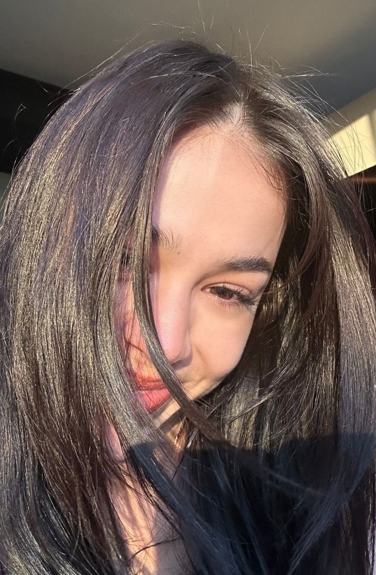 good4danna's tweet photo. holisss, soy eba y conozco a danna dsd chica pero empecé a stanearla en 2020, toy muy feliz porq mañana sale childstarrrr. mis canciones favoritas son tqh, valientes y taco, y nd háblenme con confianza cuando quieran soy buena onda y ya ns q decir ah #IntegracionDreamer https://t.co/ZeGpZCfGxW