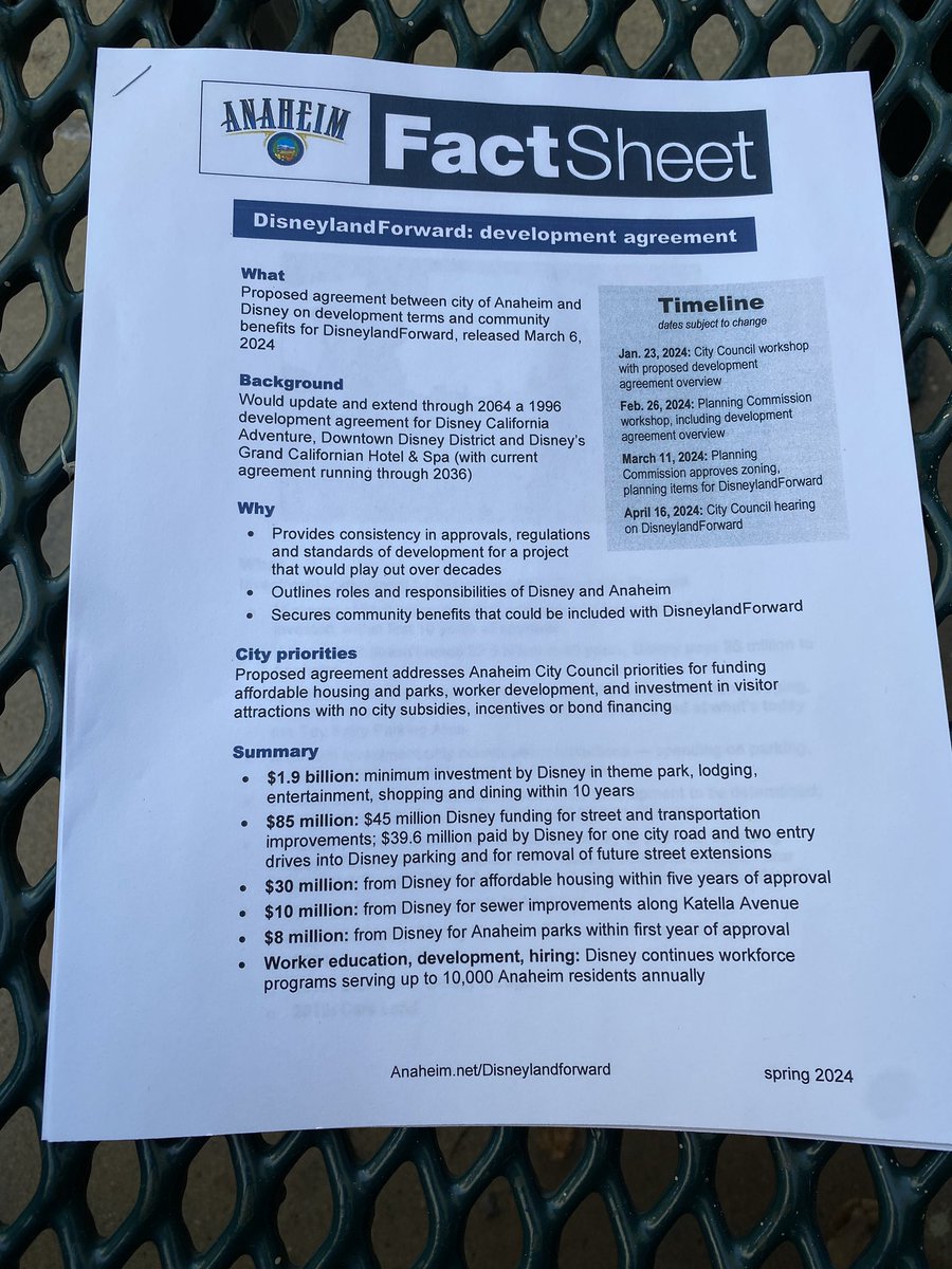 @visitanaheim @Disneyland Two different #DisneylandForward fact sheets are being handed out at the entrance.