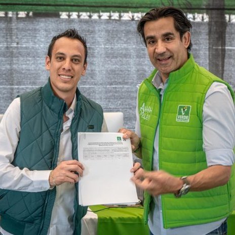 ⚠️ #Encabronante José, Daniel y Robert, las tres precandidatas del Partido Verde a la alcaldía de San Luis Potosí. Estos tres gandallas dijeron autopercibirse mujeres y, con el aval del CEEPAC (el órgano electoral de ese estado), se registraron como 'candidatas'. Estas cosas…