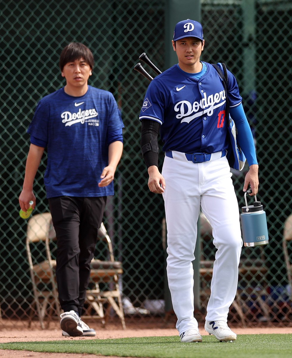 Federal authorities conclude Shohei Ohtani was a victim of fraud and was not involved in gambling scheme with former translator Ippei Mizuhara, per @TMZ_Sports, @tarangoNYT, @nytmike Mizuhara is 'in negotiations' to plead guilty in connection to alleged theft of Ohtani's money