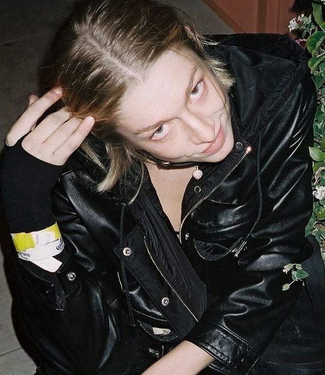 gayvampires's tweet photo. the most lestat anyone who has not played lestat has ever looked https://t.co/CQnCPL57pJ