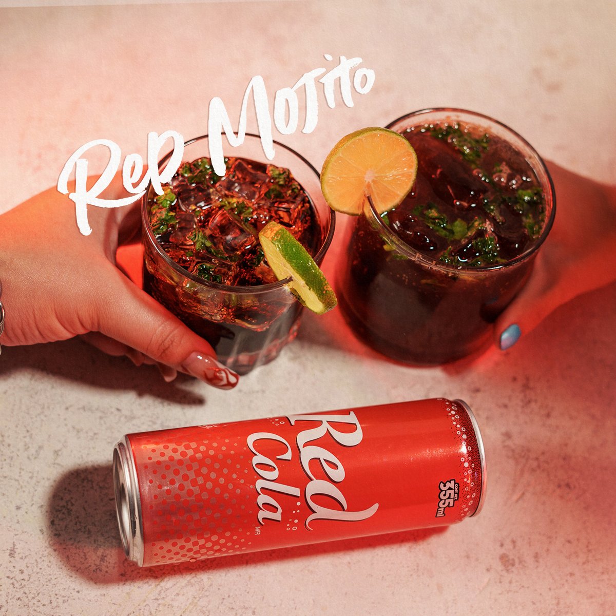 🥂 ¿Se animan a probar nuestra receta del Red Mojito? Una Red Cola bien fría es lo mejor para quitar el calor🥤✨ #AtréveteAProbarRedCola