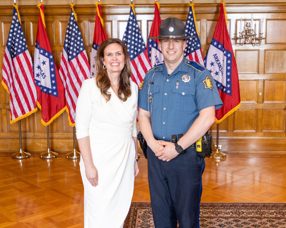 This afternoon, in her State of the State Address, Governor Sarah Huckabee Sanders recognized Trooper Brandon Bird for his generous and above-and-beyond response to a stranded motorist earlier this year.