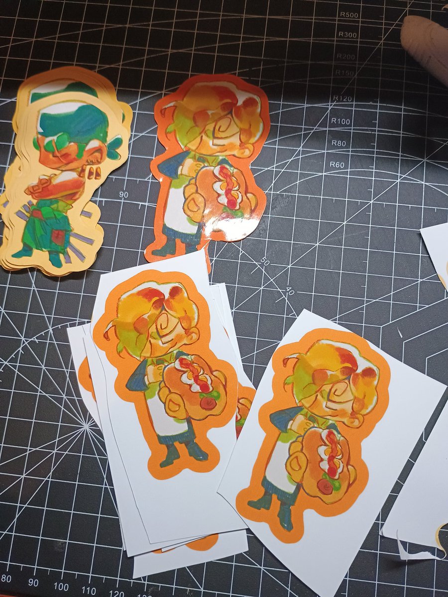 Every day I dream of one of those sticker cutting machines