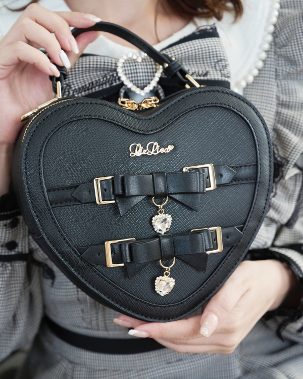 ❤︎ Restock ❤︎ 4/11(thu) 店頭発売✨ リボンビジューハートバッグ