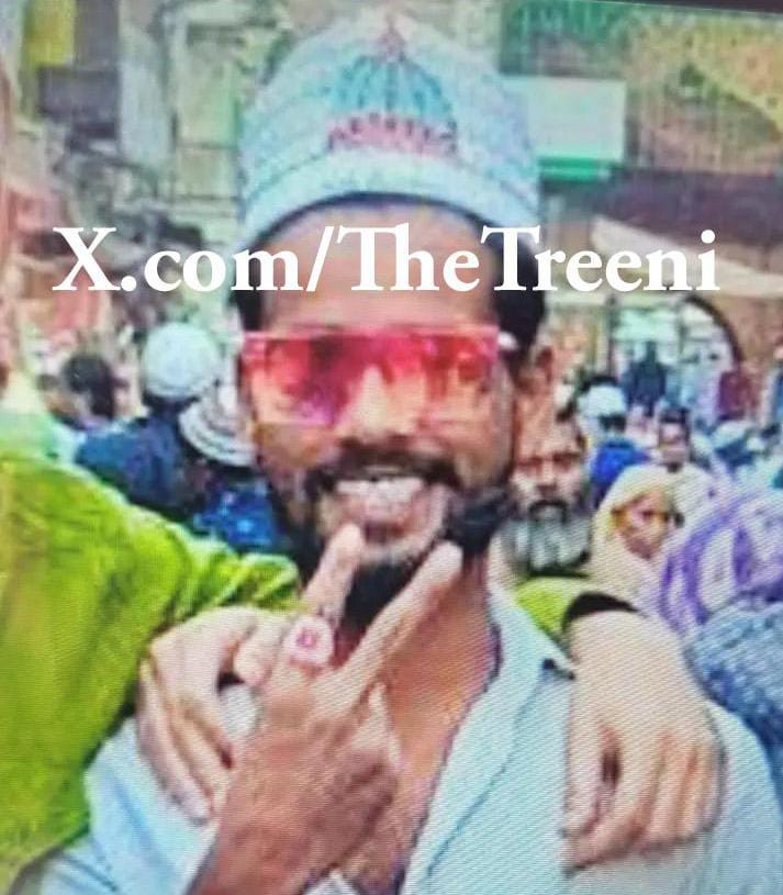 SaffronSunanda's tweet photo. **Love Jihad Is a sad truth**

Aftab Alam ( 28) tricked and trapped a 17 year old minor Hindu girl and ran away with her to Surat , Gujarat from Bihar.

As usual he forcefully converted her to Islam and gave her a new name Saiba Khatun. 

He beaten and tortured her for not reading #Quran and Namaz. And he made her go under two abortions too.

Somehow Bajrang Dal rescued her and Aftab Alam is arrested now.

Hinduphobia is real!!