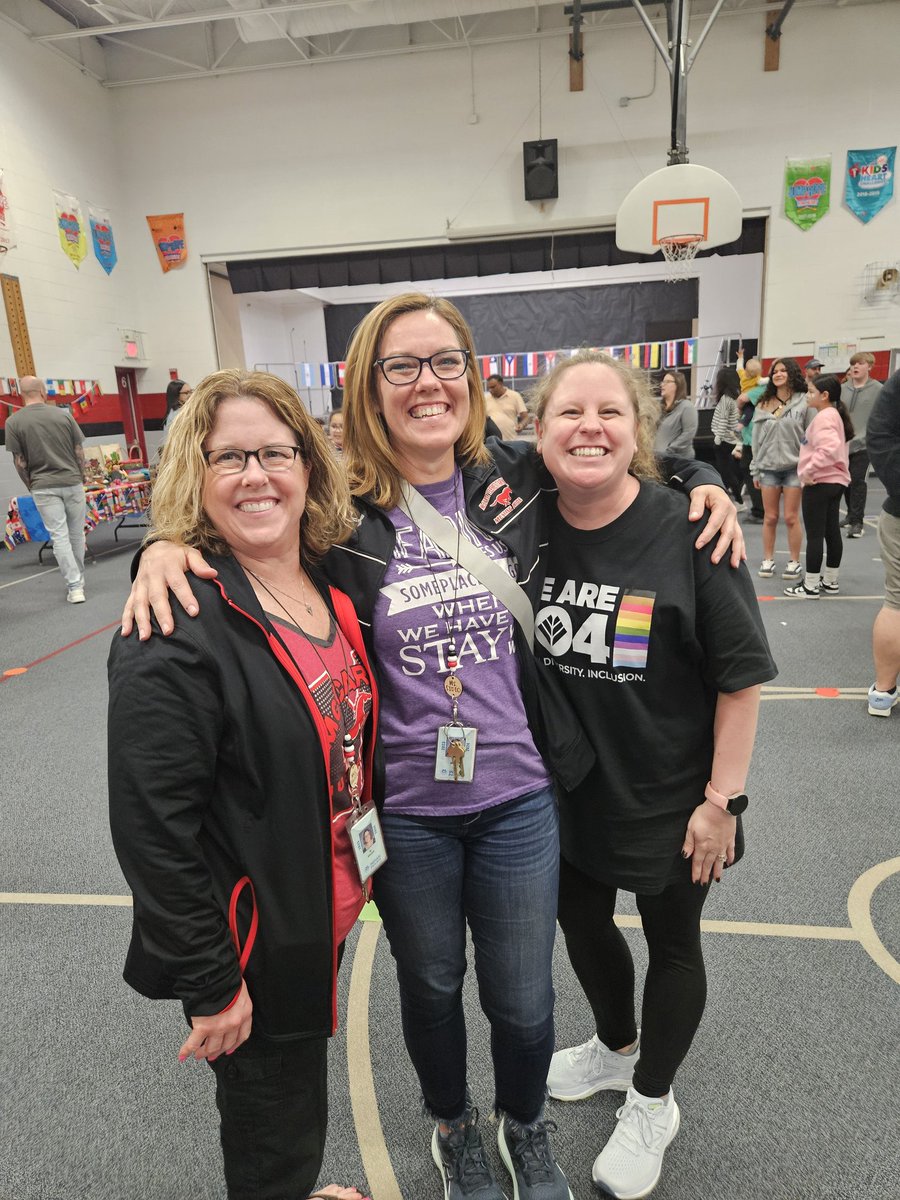 Laura Reyes (@reyes_reads) on Twitter photo Another successful McCarty Multicultural Fair in the books thanks to our extraordinary ELL team and staff helpers! I loved seeing so many families engaged and invested in celebrating our school's diversity! <a href="/ELLK4McCARTY/">Mrs.Morales</a> <a href="/mustangpride204/">McCarty Elementary</a> <a href="/sfredericks21/">Sherry Fredericks</a> <a href="/gendy4/">Gendy Jaramillo</a> @mrs_olek Another successful McCarty Multicultural Fair in the books thanks to our extraordinary ELL team and staff helpers! I loved seeing so many families engaged and invested in celebrating our school's diversity! <a href="/ELLK4McCARTY/">Mrs.Morales</a> <a href="/mustangpride204/">McCarty Elementary</a> <a href="/sfredericks21/">Sherry Fredericks</a> <a href="/gendy4/">Gendy Jaramillo</a> @mrs_olek