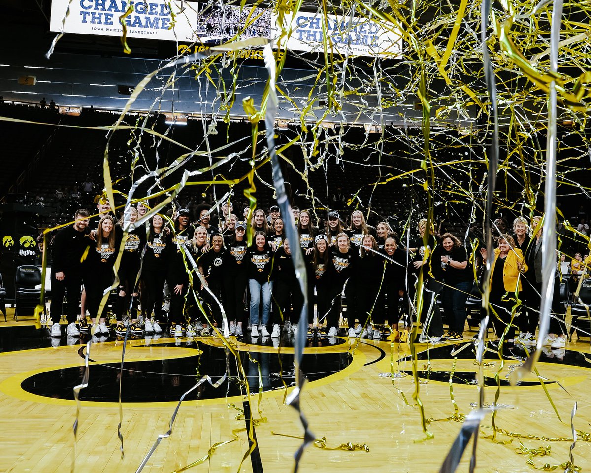 IowaWBB tweet picture