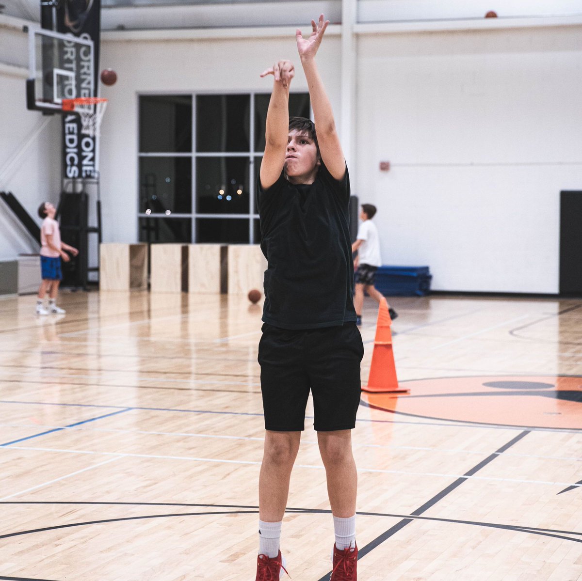 GalenHarkness's tweet image. Improving your game takes more than just practice. Find out how to make your training count on game day. Useful for players and coaches. #AthleteTraining #BasketballTips buff.ly/3xrgt9P