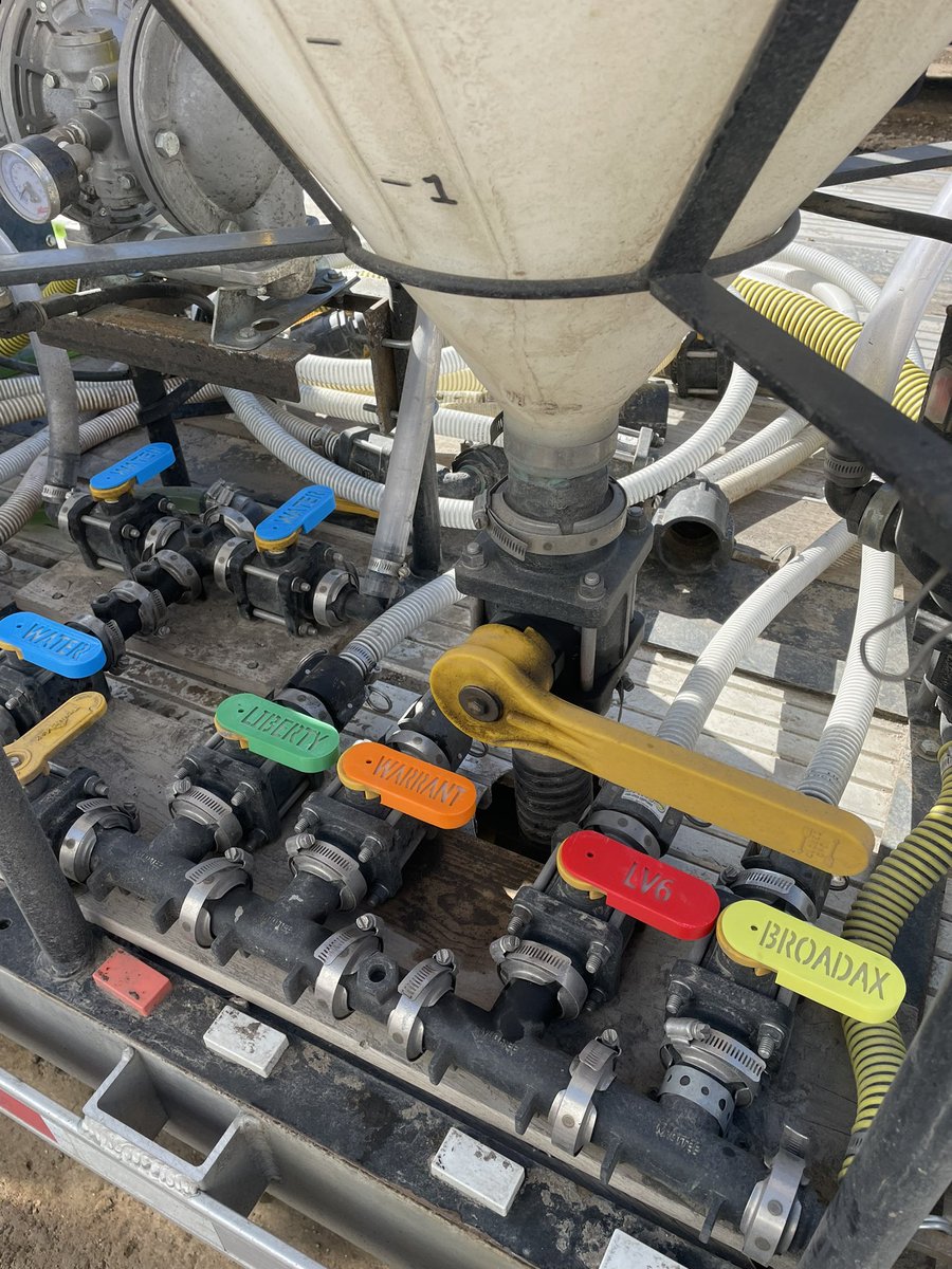 RasmusRJen's tweet photo. Been getting great feedback on the custom handle labels. Spray season is almost here order your custom handle labels today! https://t.co/WyrwD97yEP

#AgTwitter #plant24 https://t.co/4A2PVUEZcy