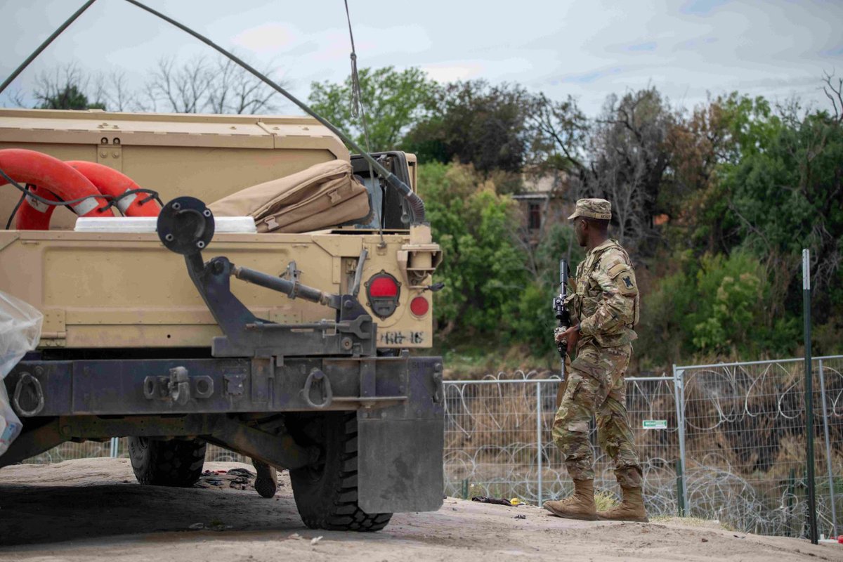 Texas is grateful. LA National Guard remains vigilant in the mission to prevent, deter and interdict transnational criminal activity, illegal immigration and human trafficking between ports of entry. #protectwhatmatters