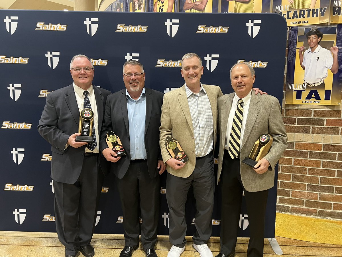 GoAquinasSaints's tweet photo. Congratulations to current and former Saints Basketball coaches for their GKCBCA Awards! 
⭐️Rick Hetzel : Hall of Fame
⭐️Mark Nusbaum: Hall of Fame 
⭐️Bob Harbour: Walt Tylicki Memorial Award 
⭐️Sean Reilly: Tom Colwell Lifetime Achievement Award https://t.co/hY9gSE3QNa
