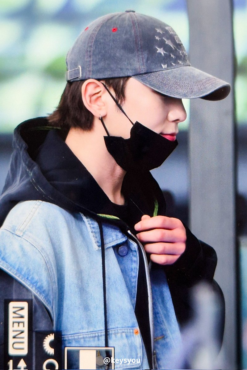 keysyou's tweet photo. 240411 기버미 ✈️

#기범 #KEY #キー
#샤이니 #SHINee https://t.co/I1ynzCwuwl