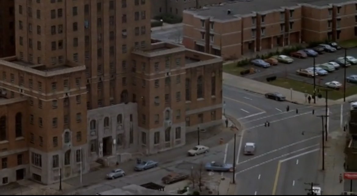 JoshLipnik's tweet photo. Akron in Robert Aldrich’s All the Marbles (1981) https://t.co/647nLwpGQf